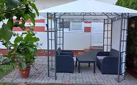Bella Badacsony Apartmanház